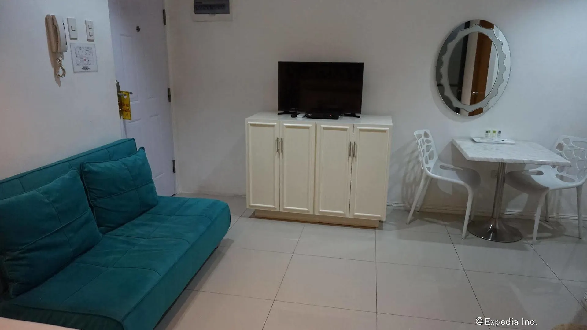 Baymont Suites & Residences Paranaque City
