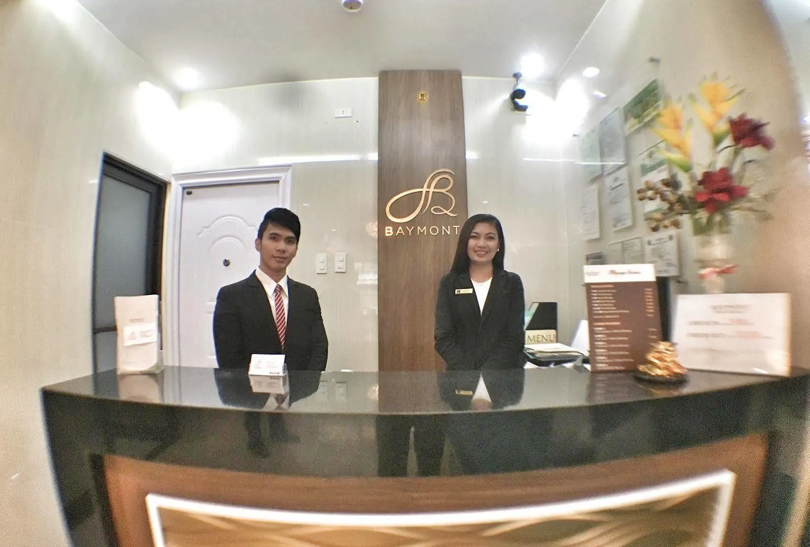 Hotel Baymont Suites & Residences Paranaque City